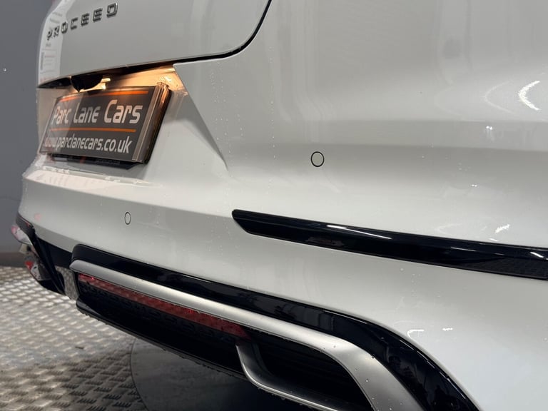 2022 Kia Pro Ceed Kia ProCeed GT-Line Estate ISG  Fusion White  49 900 Miles 