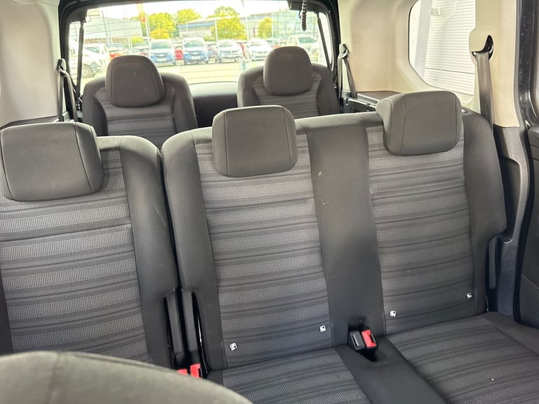 2022 Vauxhall Combo Life 1.5 Turbo D SE 5dr [7 seat] MPV DIESEL Manual