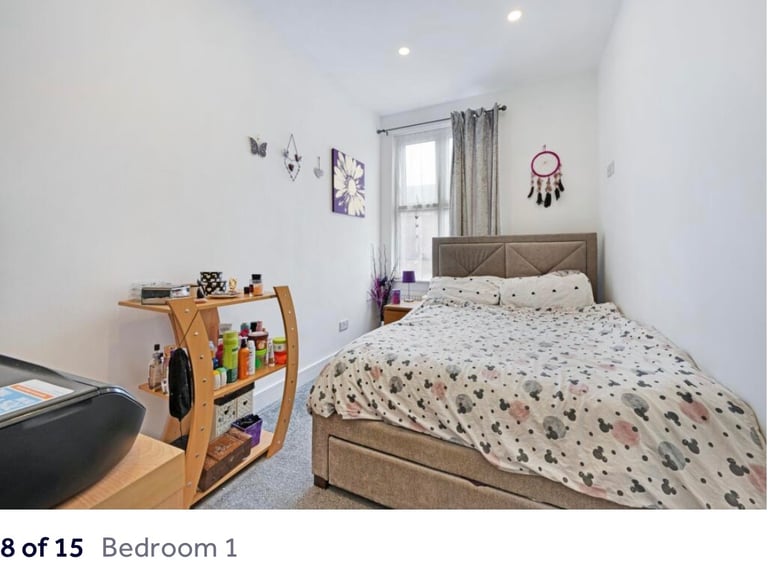 3 Bedroom Mid-Terrace for rent, Bury BL8- £1,200 pm