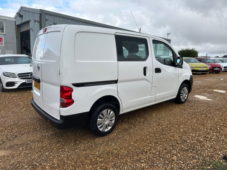 2018 Nissan NV200 1.5 dCi Acenta Van Euro 6 CAR DERIVED VAN DIESEL Manual