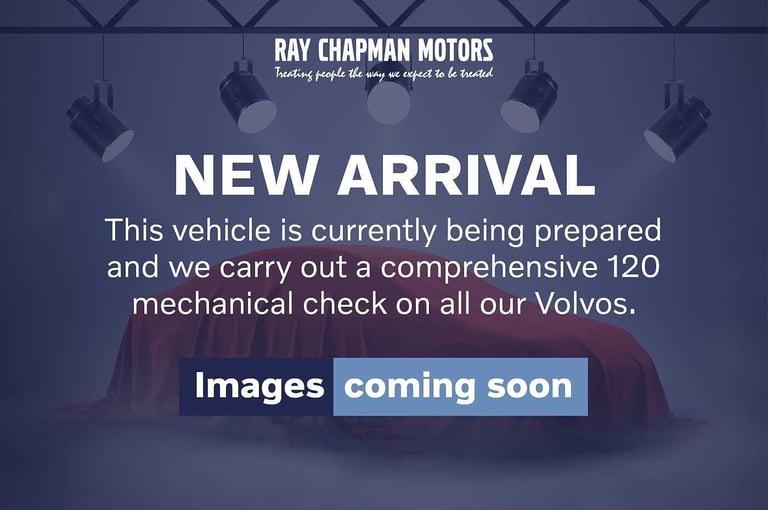  Volvo XC40 B4 (P) R-Design (Rear Camera, Heated Seats, Apple CarPlay) Petrol/Electric Hybrid Aut...