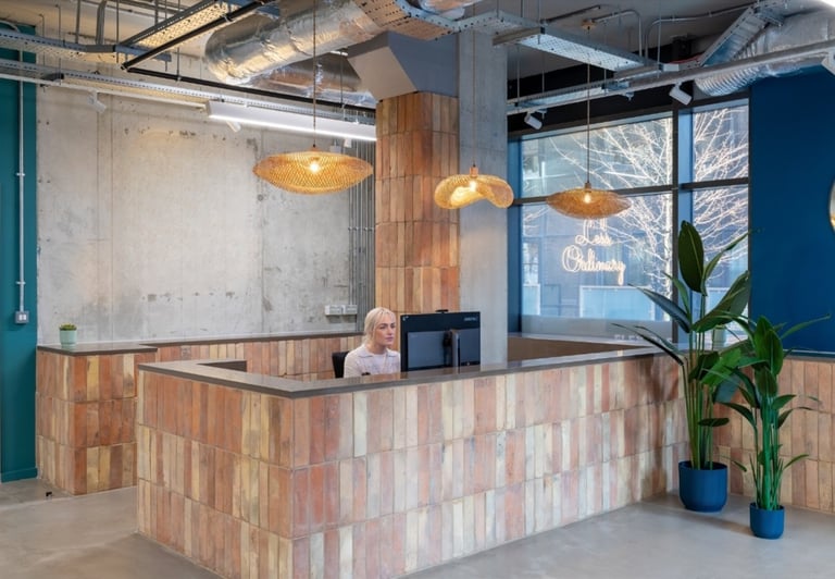 4 to 200 Person Private Office Suites to rent in *Aldgate*, London E1