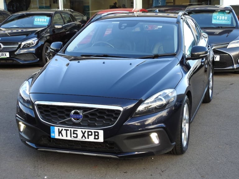 image for  Volvo V40 D2 [120] Cross Country Lux Nav 5dr Diesel