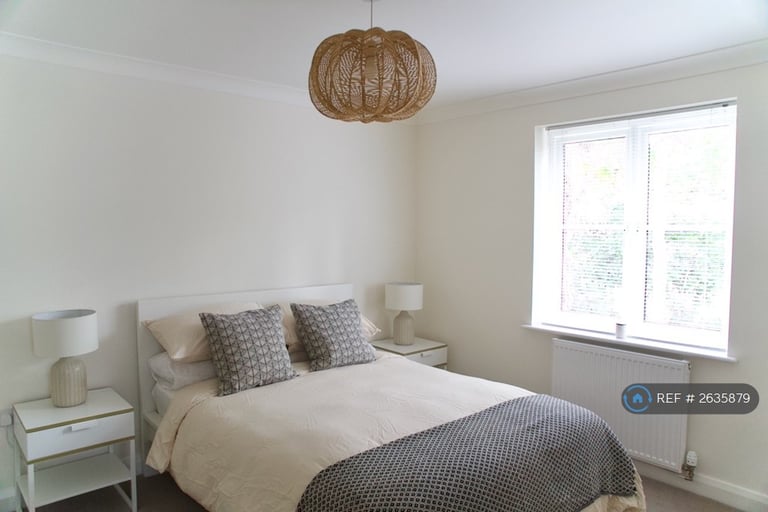 2 bedroom house in De Luci Park, Truro, TR1 (2 bed) (#2635879)