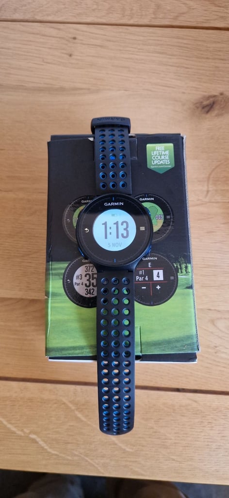image for Garmin Approach S5 GPS golf watch NEW