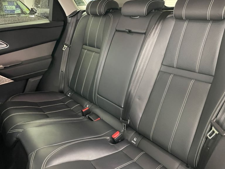 2019 Land Rover Range Rover Velar 2.0 D180 SE SUV 5dr Diesel Auto 4WD Euro 6 (s/s) (180 ps) ESTAT...