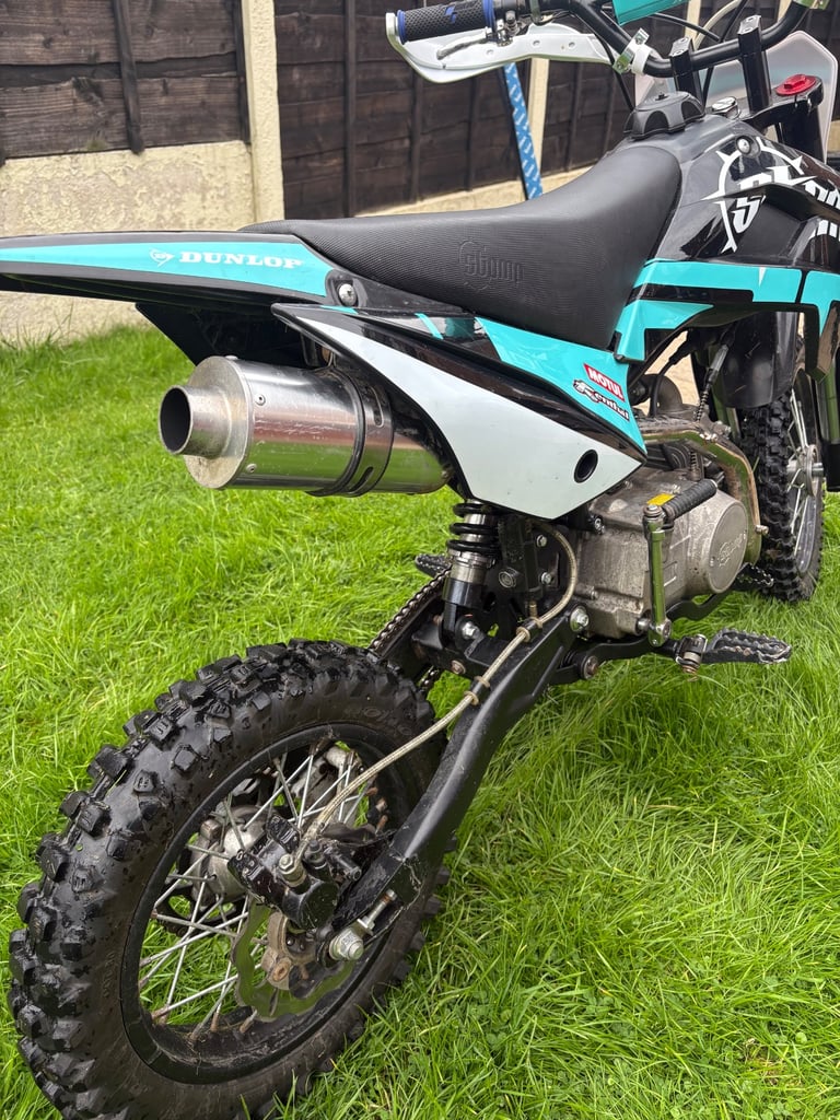 Stomp 125cc Pit Bike