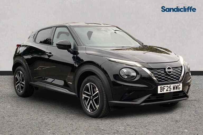 image for 2025 Nissan Juke 105032 Hatchback Hybrid Automatic