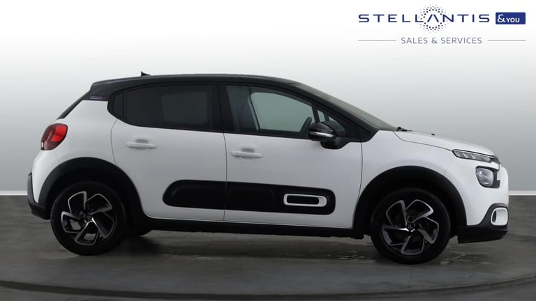 2022 Citroen C3 1.2 PureTech Saint James Hatchback 5dr Petrol Manual Euro 6 (s/s) (83 ps) Hatchba...