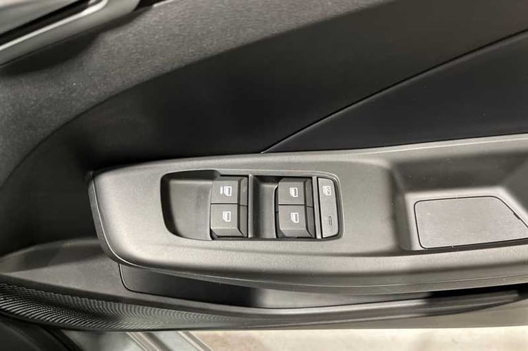 2025 MG MG3 1.5 Hybrid+ MHEV Trophy Hatchback 5dr Petrol Hybrid Auto Euro 6 (s/s) (194  Hatchback...