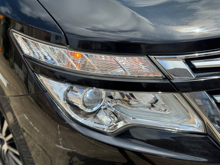 2019 Nissan Elgrand NISSAN ELGRAND HIGHWAYSTAR S 2.5L PETROL 8 SEATER 4WD AUTO, ULEZ, 69-19, FR M...