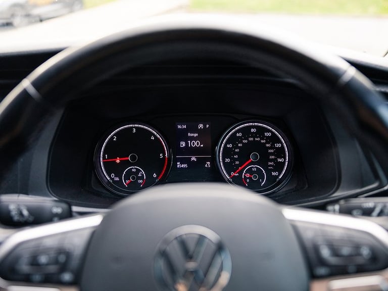 2021 Volkswagen Transporter TDI T32 Highline Combi Van Diesel Automatic