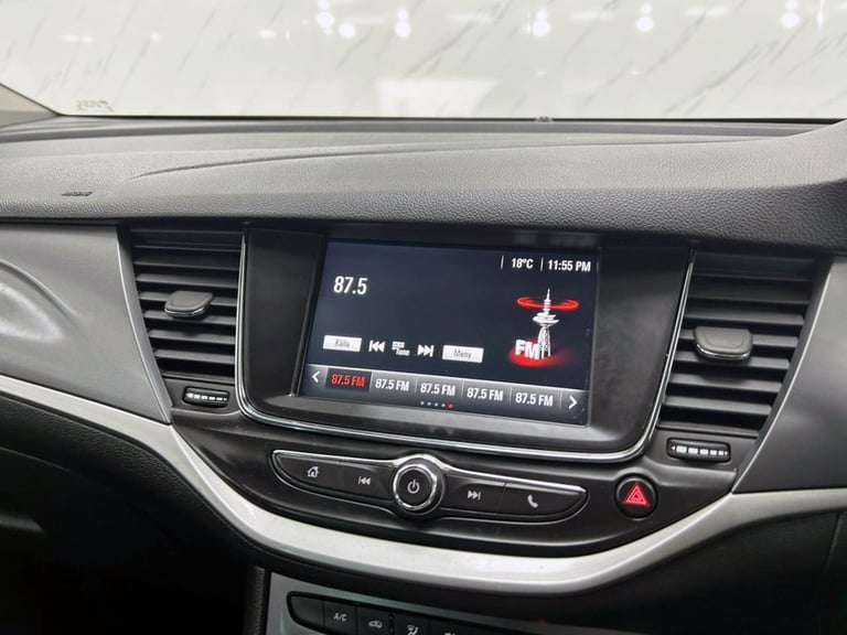 2019 Vauxhall Astra 1.6 CDTi ecoTEC BlueInjection Tech Line Nav Hatchback 5dr Diesel Manual Eur H...