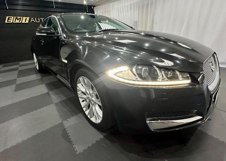 2012 Jaguar XF 2.2d Luxury 4dr Auto SALOON DIESEL Automatic