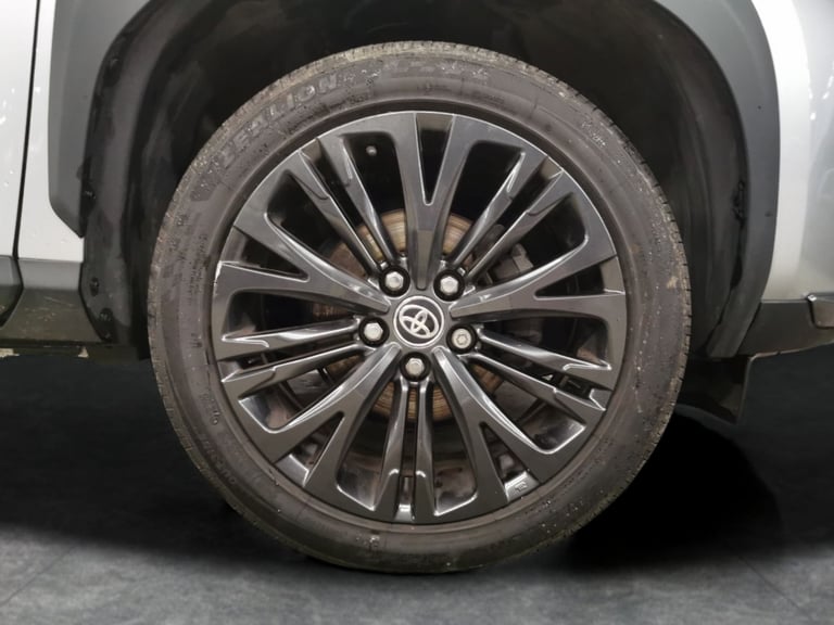 2022 Toyota Yaris Cross 1.5 VVT-h Dynamic SUV 5dr Petrol Hybrid E-CVT AWD Euro 6 (s/s) (116 ps) -...