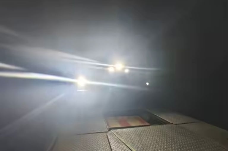 White and amder flashing lights with wiring loom 
