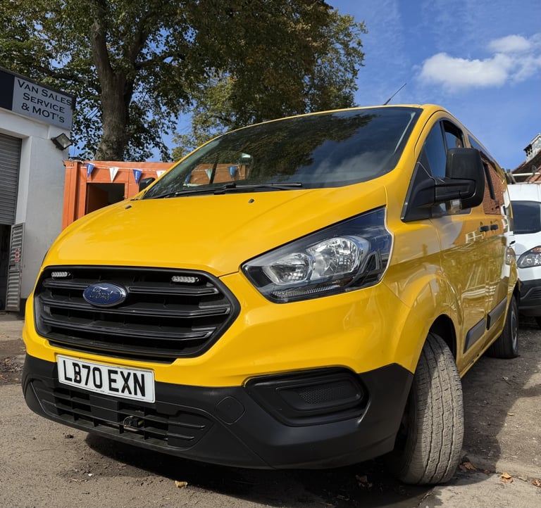 FORD TRANSIT CUSTOM Combi Crew 2.0 340 EcoBlue Leader 2020