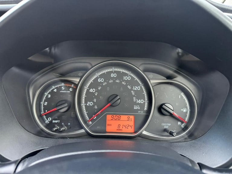 2015 65 TOYOTA YARIS 1.4 D-4D ICON HATCHBACK 5DR DIESEL MANUAL EURO 6 (90 PS) DI