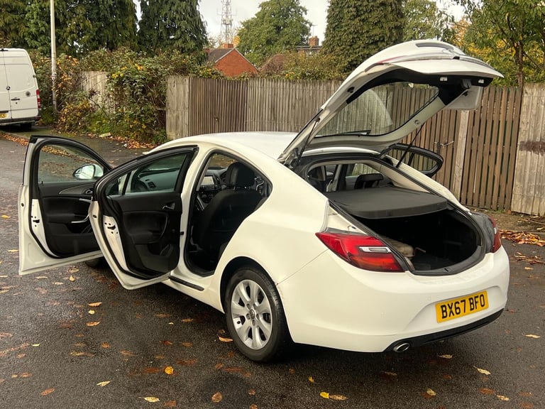 2018 Vauxhall Insignia HATCHBACK Diesel Manual