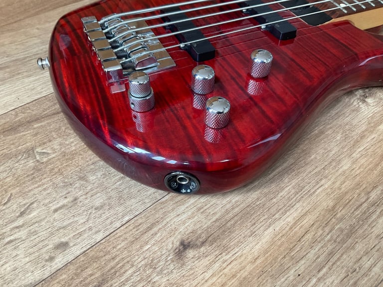 USA Zon Sonus RT5 Deluxe 5 string bass