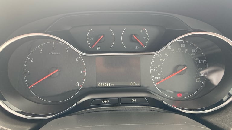 2019 Vauxhall Grandland X 1.2 Turbo Elite Nav 5dr Auto [8 Speed] Petrol Hatchback Hatchback Petro...