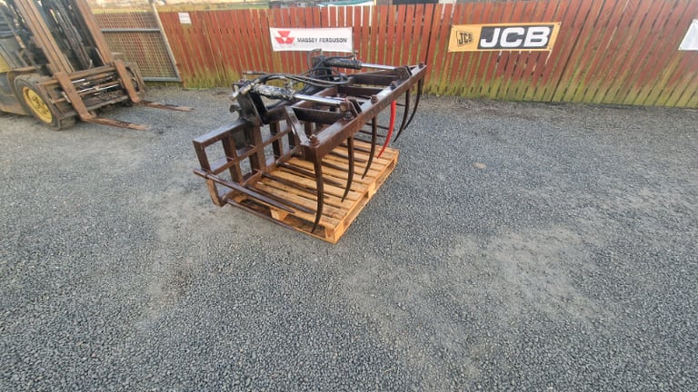 Tractor front loader 6ft slewtic dung muck grab with faucheux brackets