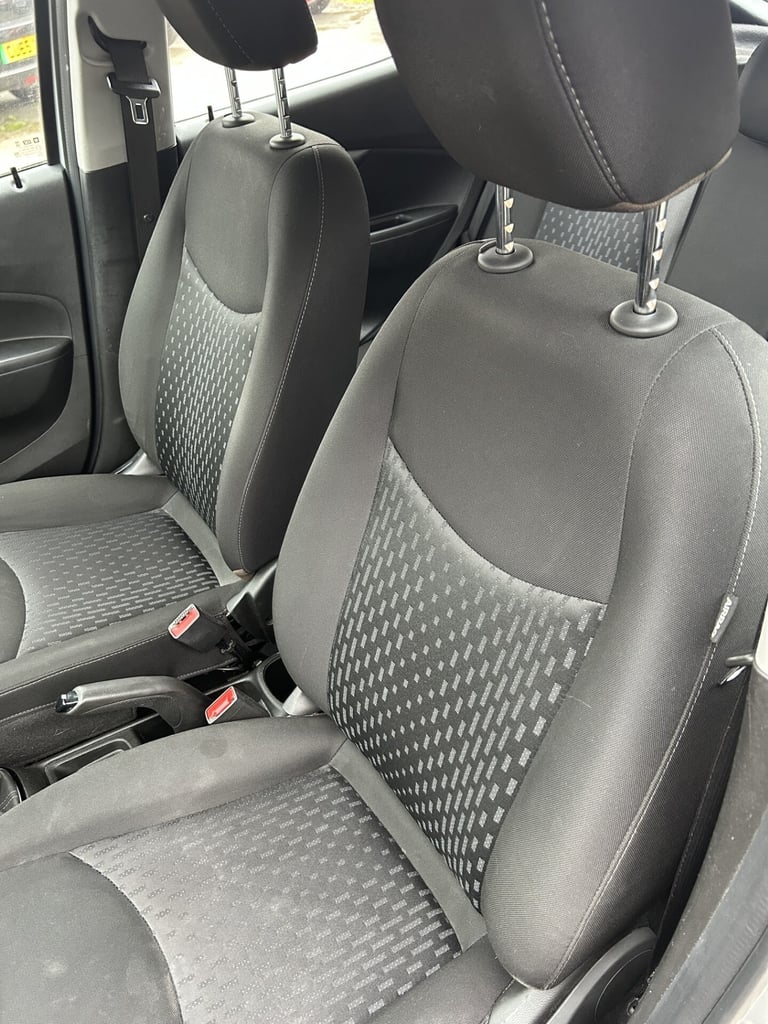 2019 Vauxhall Viva 1.0 [73] SE 5dr [A/C] HATCHBACK Petrol Manual