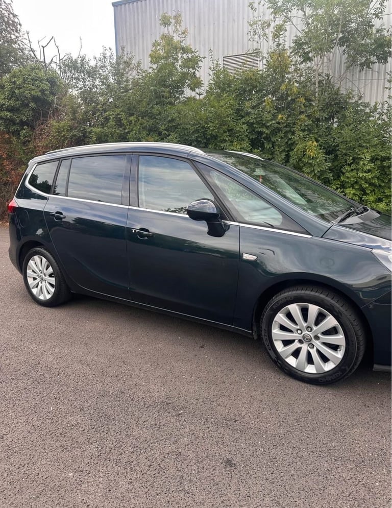 Vauxhall zafira 1.4 7 seater 2015