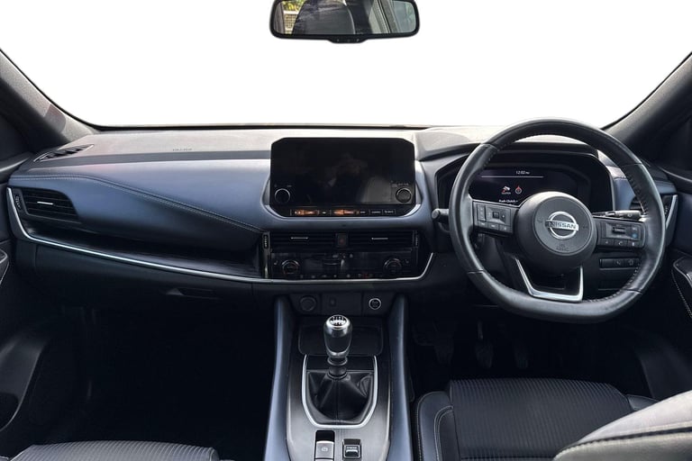 2022 Nissan Qashqai 1.3 DiG-T MH Tekna 5dr Hatchback Petrol Manual