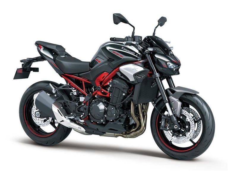 image for Kawasaki Z900, 2025