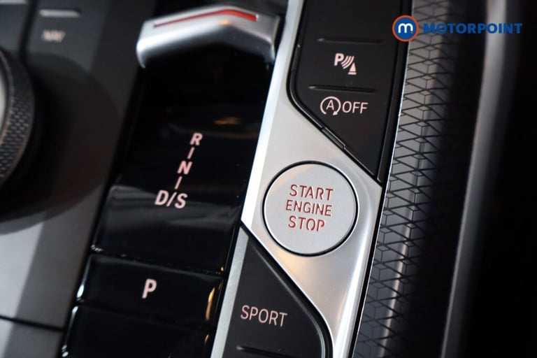 2025 BMW 3 Series 320i M Sport 4dr Step Auto SALOON PETROL Automatic