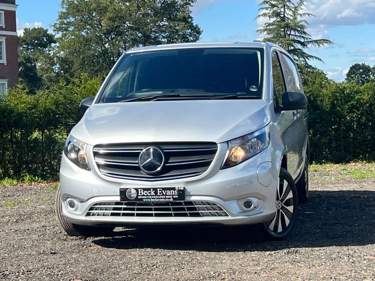 2022 Mercedes-Benz Vito 116 e 66kWh Premium Panel Van 6dr Electric Auto FWD L2 (LWB) (115 ps) Pan...