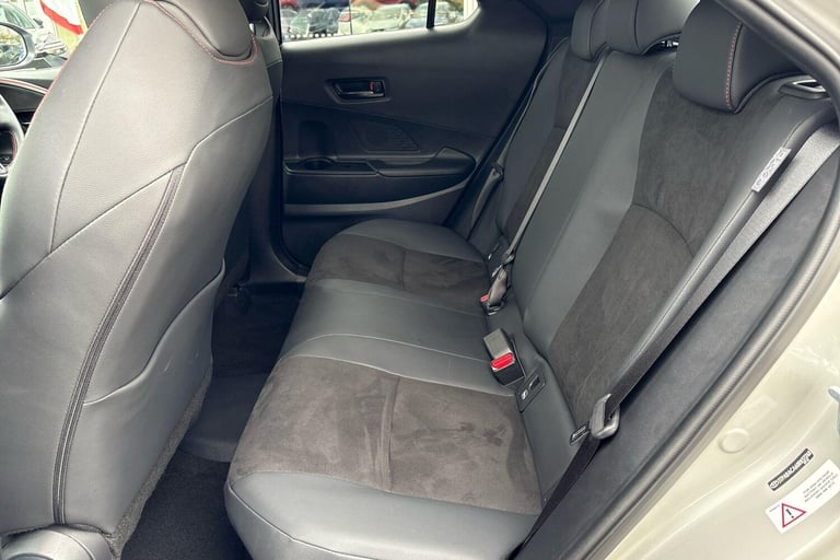 2025 Toyota C-HR 2.0 PHEV GR Sport 5dr CVT SUV Hybrid Automatic