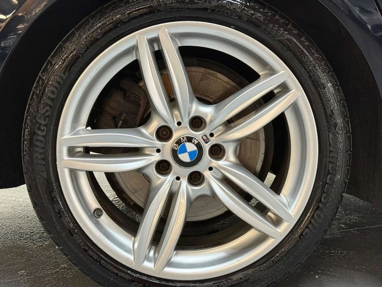 2015 BMW 5 Series 3.0 535i ActiveHybrid 5 M Sport Auto Euro 6 (s/s) 4dr Saloon Hybrid Automatic