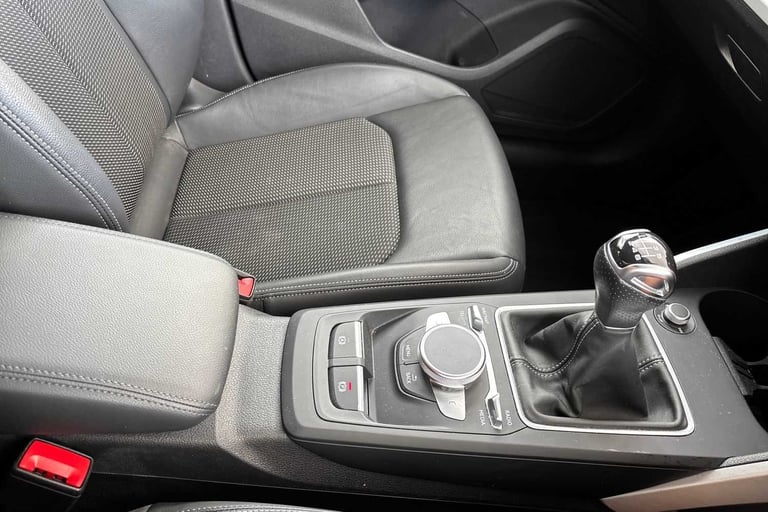  Audi Q2 30 TFSI S Line 5dr SUV Petrol Manual