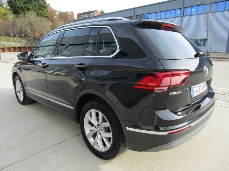 LEFT HAND DRIVE 2019 VOLKSWAGEN TIGUAN 2.0 TDi SE DSG AUTO 5DR EURO 6 FRENCH REG