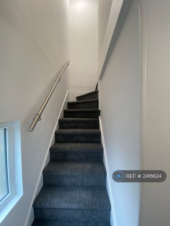 1 bedroom flat in London, Greater London, United Kingdom, SE18 (1 bed) (#2416624)