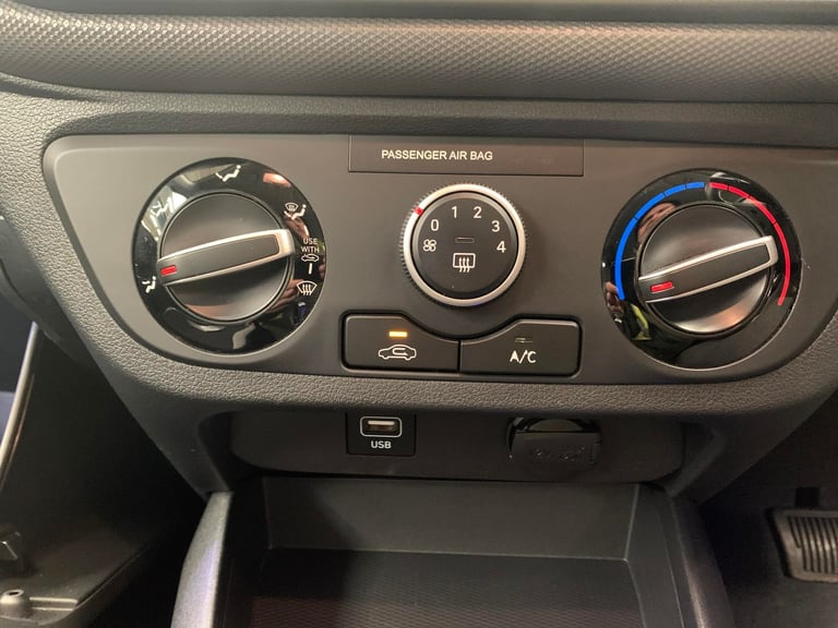2022 Hyundai i10 1.0 SE Connect Hatchback 5dr Petrol Auto Euro 6 (s/s) (67 ps) - BLUETOOTH - Hatc...
