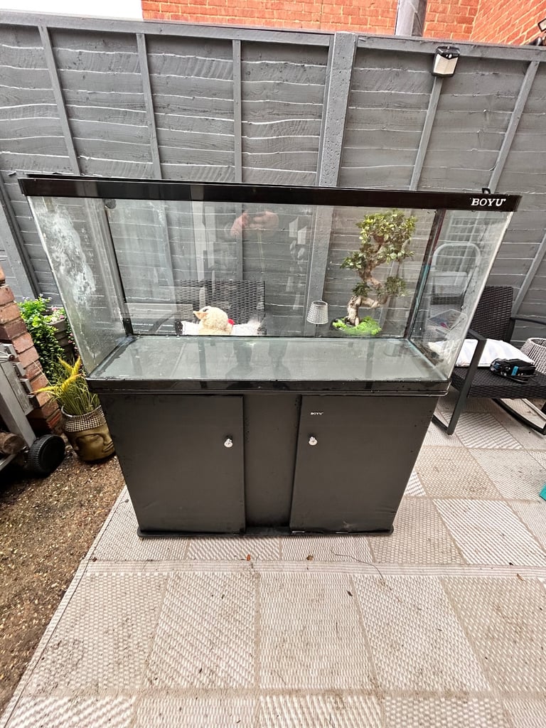 image for BOYU 120L Fish Tank Aquarium with Black Cabinet