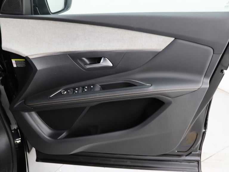 2021 Peugeot 3008 1.2 PureTech GT SUV 5dr Petrol Manual Euro 6 (s/s) (130 ps) HATCHBACK Petrol Ma...