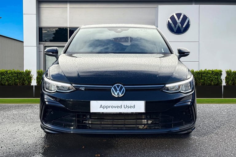 2024 Volkswagen Golf 1.5 eTSI 150 R-Line 5dr DSG Ã¢Â­ÂSunroof, Winter Pack, 18 Bergamo Alloys Ã ...