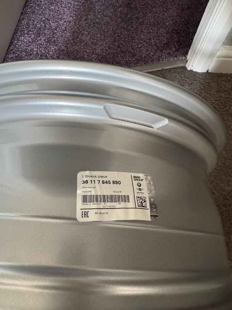 Genuine BMW Alloy Wheels 400M M Sport – Brand New in Box