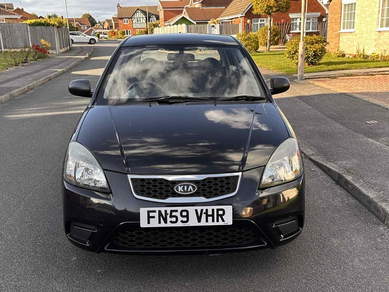Kia, RIO, Hatchback, 2009, Manual, 1399 (cc), 5 doors