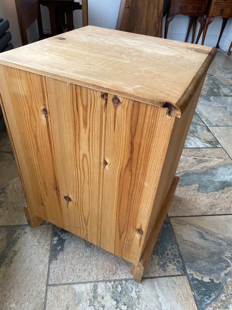 Pine bedside cabinet