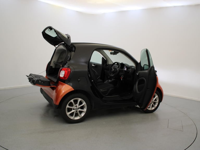 2017 smart fortwo 1.0 Passion 2dr Auto Coupe PETROL Automatic