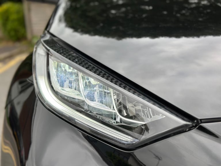 2021 Toyota Yaris 1.5 VVT-h Design E-CVT Euro 6 (s/s) 5dr HATCHBACK Petrol/Electric Hybrid Automatic