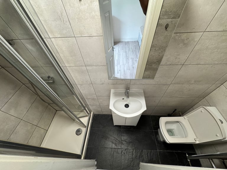 Room to Rent -Double -En suite  , All Bills Included