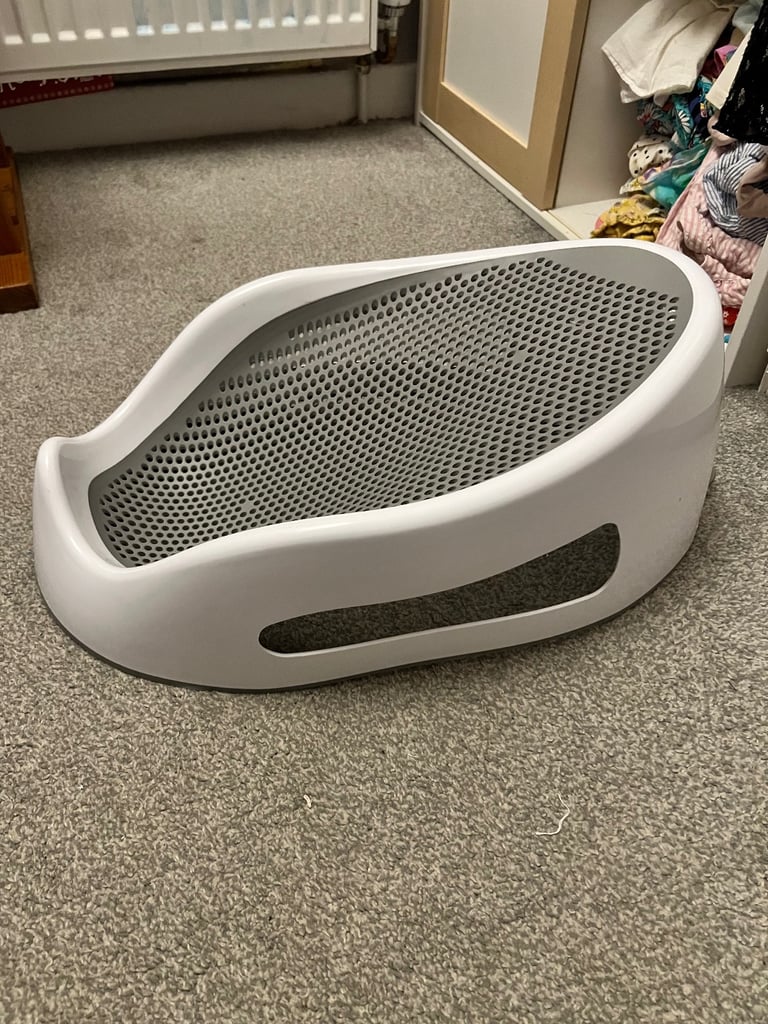 image for Baby bath tub suitable from Birth - Angelcare Soft Touch Baby Bath Support Tub