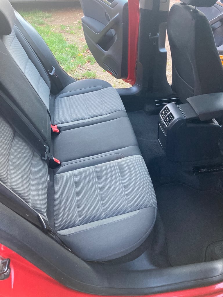 image for Volkswagen, GOLF, Hatchback, 2011, Manual, 1598 (cc), 5 doors