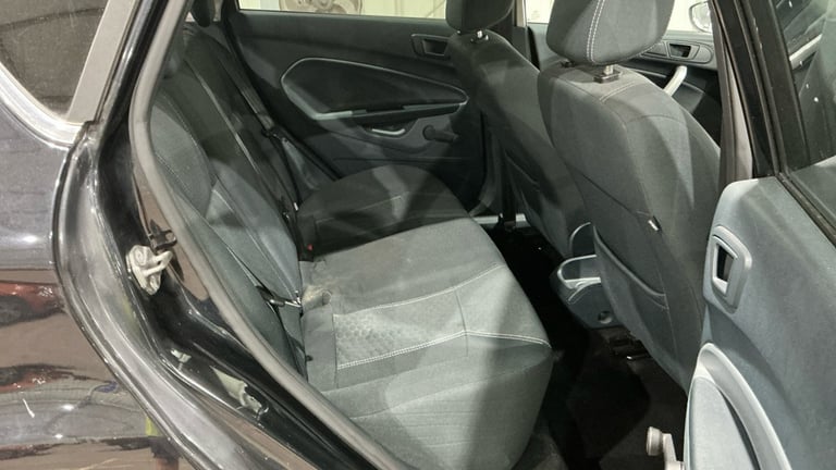 FORD FIESTA 1.4 Titanium 5dr Hatch Long MOT S/H LOW MILES LOVELY DRIVE - ULEZ 